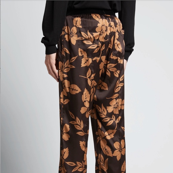 TOM FORD Floral Print Stretch Silk Pajama Pants - Picture 5 of 9
